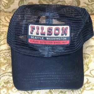 Filson trucker hat mesh with patch